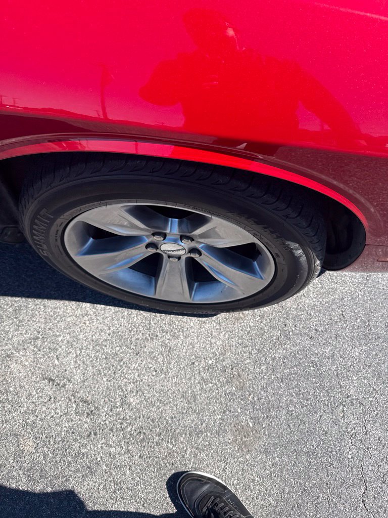 Used 2015 Dodge Challenger SXT w/ Driver Convenience Group RWD image 9