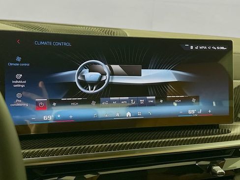 New 2026 BMW X5 M60i w/ Climate Comfort Package image 16