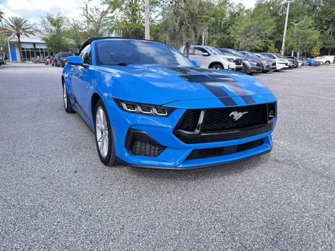 Used 2024 Ford Mustang GT Premium RWD image 8