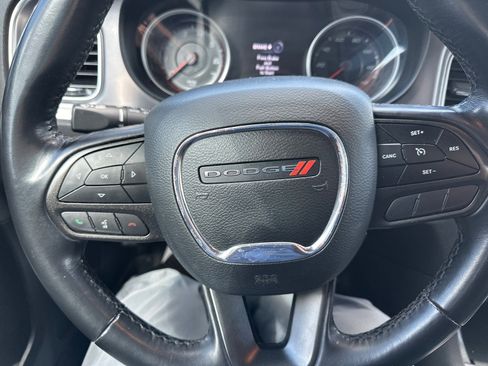 Used 2021 Dodge Charger SXT image 19