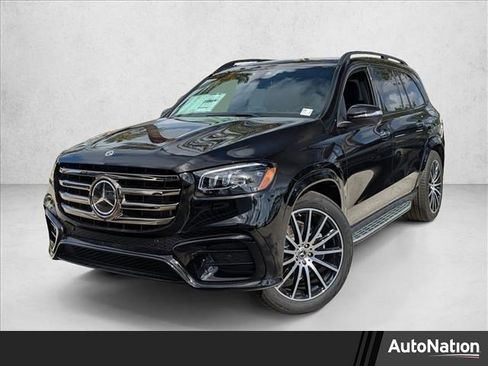 New 2026 Mercedes-Benz GLS 580 4MATIC image 1
