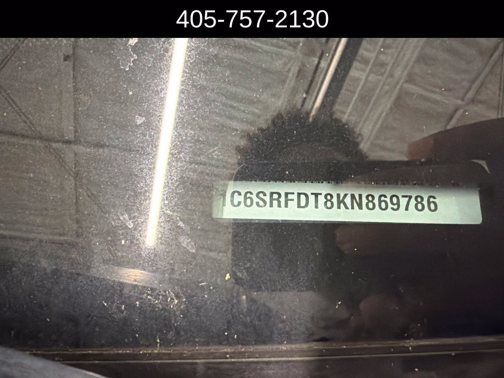 Used 2019 RAM 1500 Laramie AWD/4WD image 3