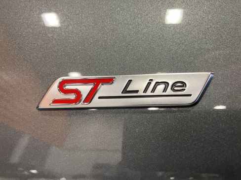 Used 2023 Ford Escape ST-Line Elite image 10