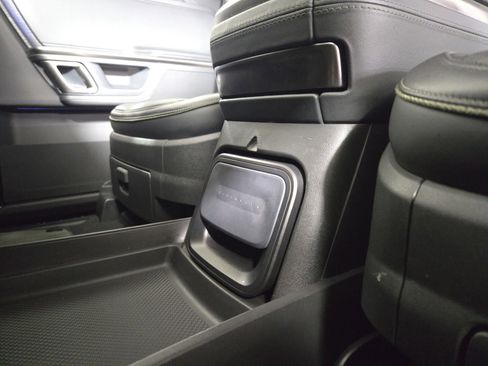 Used 2024 Rivian R1S Adventure image 33