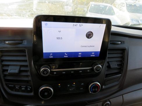 Used 2020 Ford Transit 250 Low Roof image 19