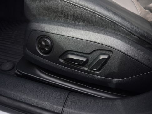 Used 2018 Audi A4 2.0T Premium Plus w/ Premium Plus Package image 21