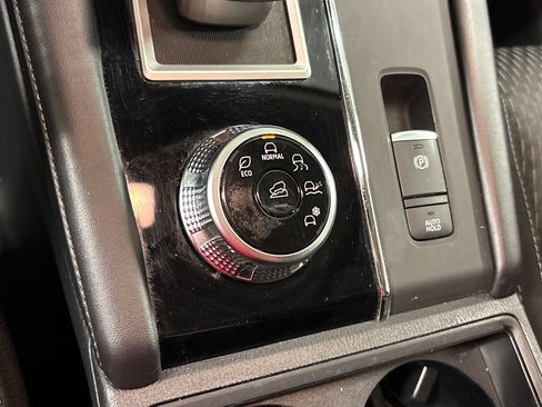 Used 2022 Mitsubishi Outlander ES FWD image 39