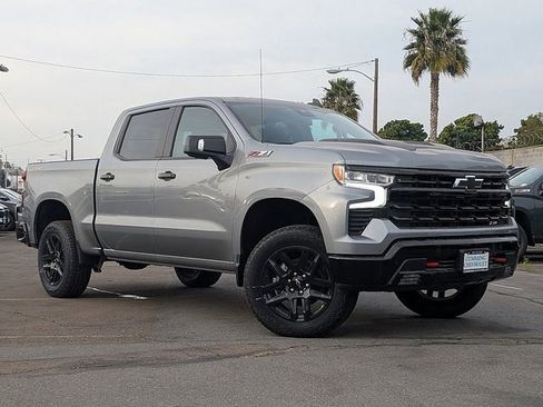 New 2026 Chevrolet Silverado 1500 LT Trail Boss w/ LT Trail Boss Premium Package AWD/4WD image 2