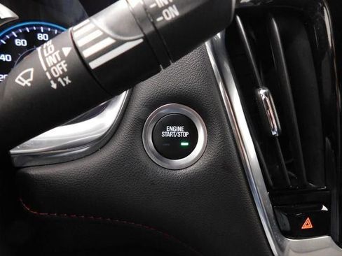 Used 2023 Chevrolet Traverse RS w/ LPO, Floor Liner Package image 33