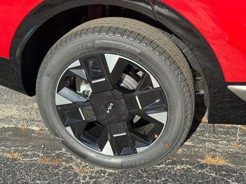 New 2026 Kia Sportage SX image 4