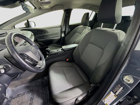 Used 2023 Toyota Prius LE image 22
