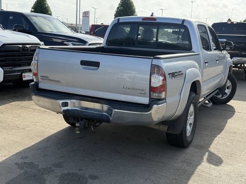 Used 2012 Toyota Tacoma PreRunner w/ TRD Off-Road Pkg RWD image 5
