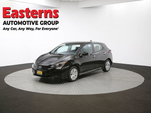 Used 2024 Nissan Leaf S image 53