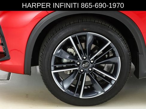 Used 2025 INFINITI QX50 Sport image 5