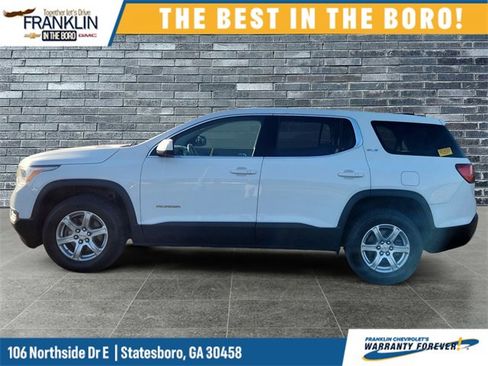 Used 2019 GMC Acadia SLE image 1