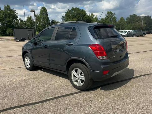 Used 2021 Chevrolet Trax LT w/ Driver Confidence Package AWD/4WD image 6