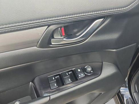 Used 2021 MAZDA CX-5 Touring image 13