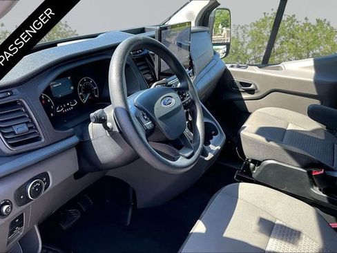 Used 2024 Ford Transit 350 XLT RWD image 12