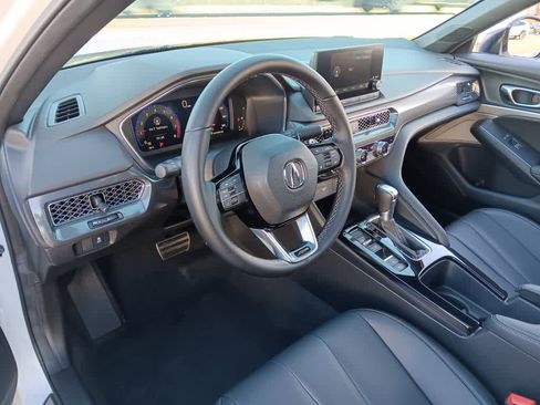 Used 2023 Acura Integra A-Spec image 14