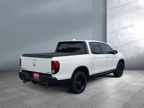 Used 2022 Honda Ridgeline Black Edition image 6