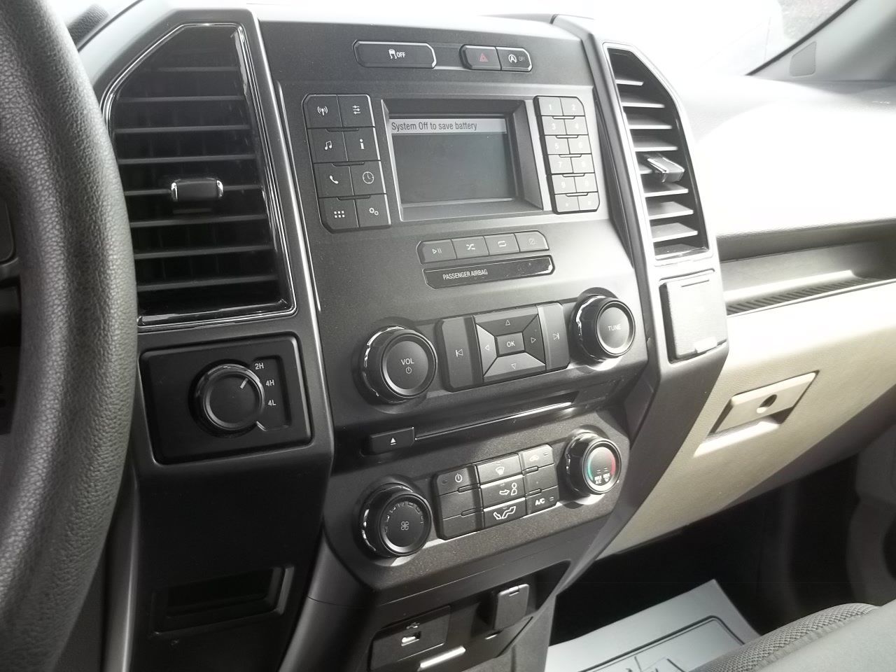 Used 2018 Ford F150 XLT AWD/4WD image 8