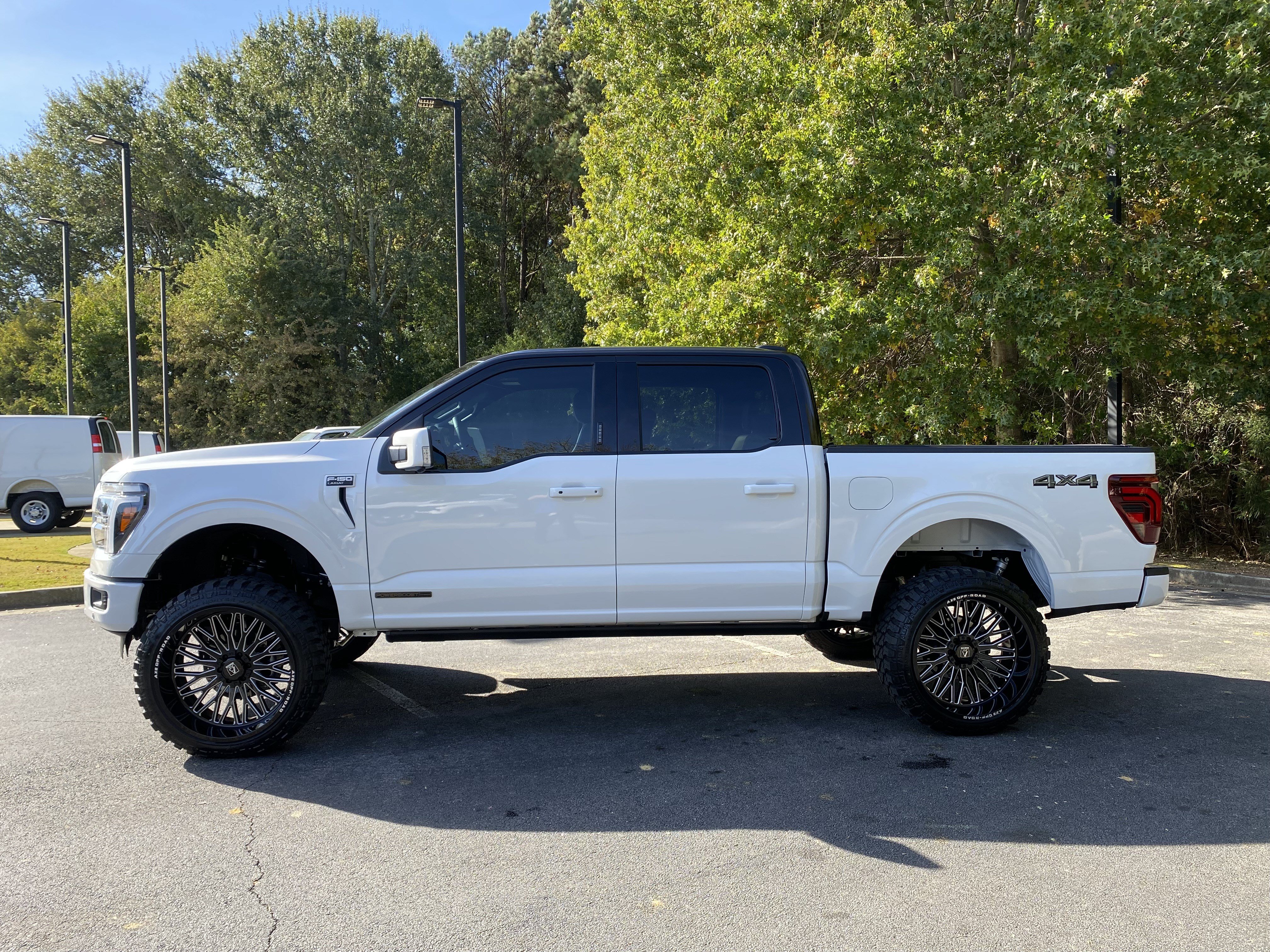 Used 2026 Ford F150 Lariat w/ Equipment Group 501A Mid AWD/4WD image 6