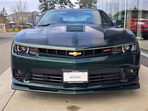 Used 2015 Chevrolet Camaro SS w/ Green Flash Special Edition image 8