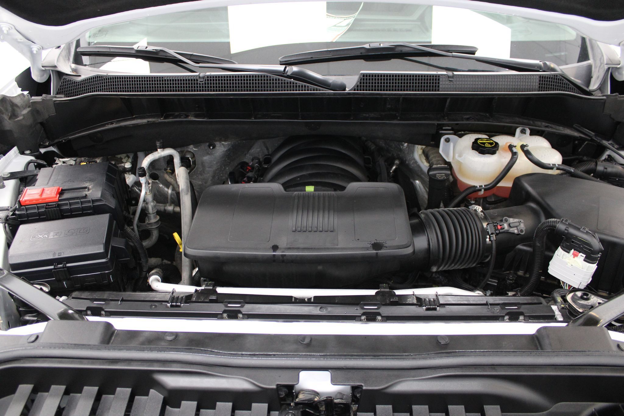 Used 2025 Chevrolet Silverado 1500 LTZ AWD/4WD image 10