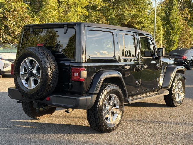 Used 2022 Jeep Wrangler Unlimited Sahara w/ Cold Weather Group AWD/4WD image 3