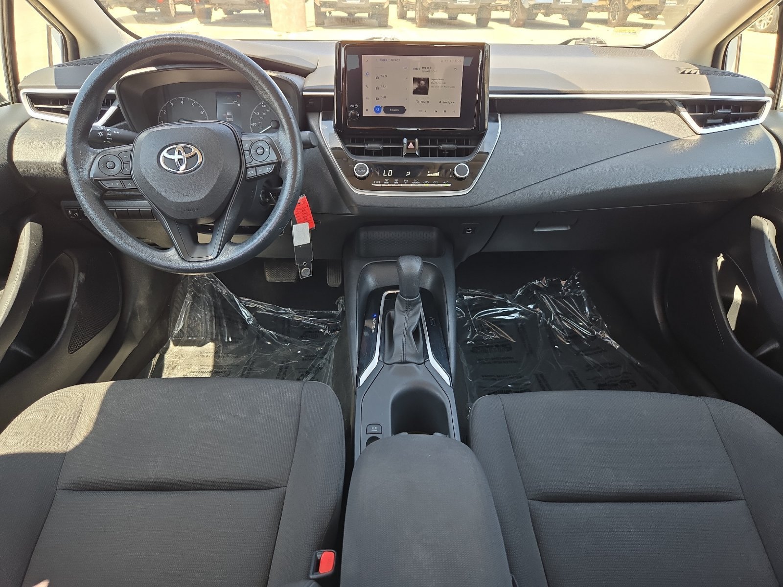 Used 2023 Toyota Corolla LE FWD image 12