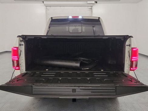 Used 2018 Ford F150 Platinum w/ Equipment Group 701A Luxury image 27