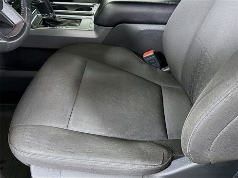 Used 2018 Ford F150 XLT w/ Equipment Group 302A Luxury image 13