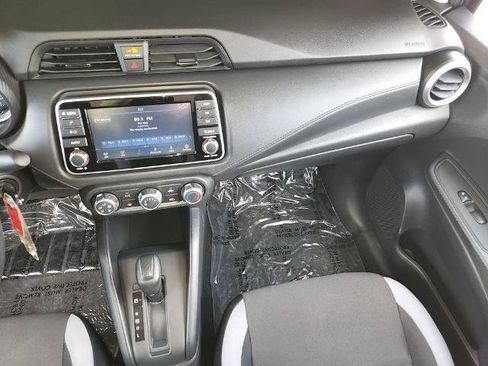 Certified 2025 Nissan Versa S w/ Trunk Package FWD image 17