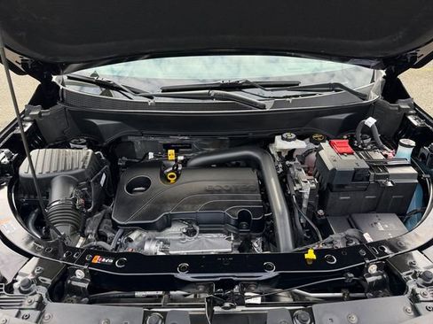 Used 2025 Chevrolet Equinox LT image 37