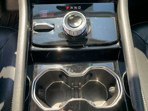 Used 2022 Jeep Grand Cherokee L Limited image 39