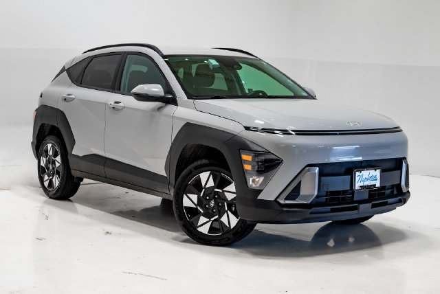 Used 2025 Hyundai Kona SEL AWD/4WD image 6
