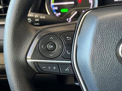 Certified 2023 Toyota Camry LE image 24