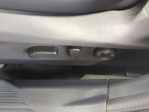 Certified 2024 Subaru Legacy Limited image 20