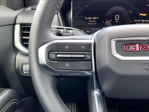 Used 2026 GMC Terrain Elevation image 24