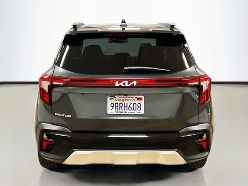 Certified 2025 Kia Seltos S image 6