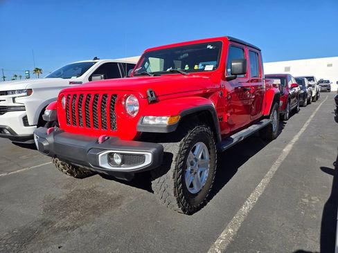 Used 2022 Jeep Gladiator Sport AWD/4WD image 4