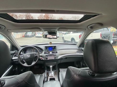 Used 2013 Honda Crosstour EX-L image 21