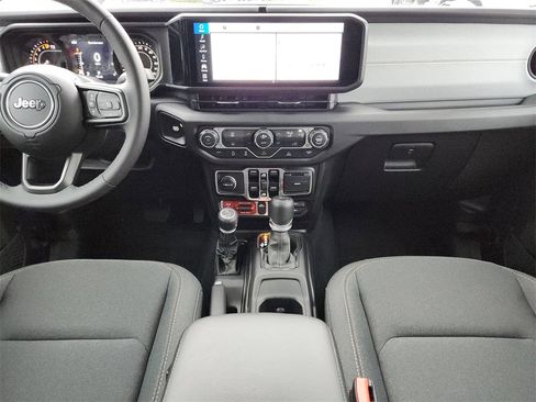 New 2026 Jeep Gladiator Willys image 15