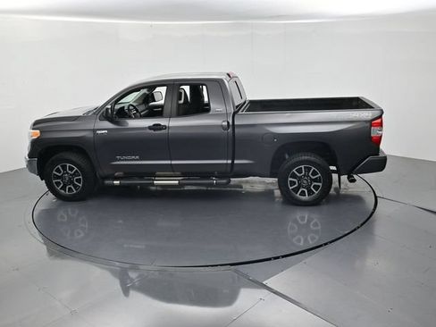 Used 2017 Toyota Tundra SR5 w/ TRD Off Road Package AWD/4WD image 42
