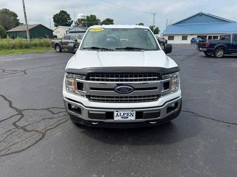 Used 2019 Ford F150 XLT w/ Equipment Group 302A Luxury AWD/4WD image 5