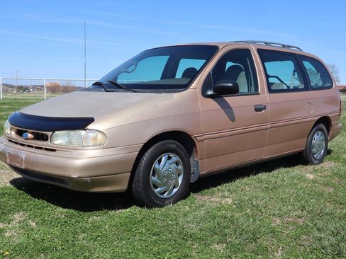 Used 1995 Ford Windstar LX FWD image 7
