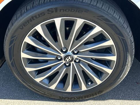 Used 2024 Hyundai Palisade Calligraphy image 34