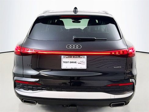 New 2025 Audi Q5 2.0T Premium Plus image 6