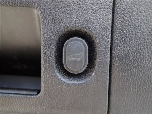 Used 2019 Chevrolet Tahoe Premier image 9