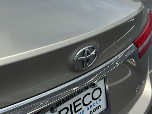 Used 2014 Toyota Avalon XLE Premium FWD image 14